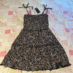 Floral sundress 🌼 NWT